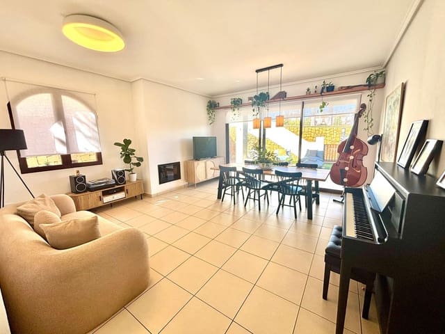 3 quarto Moradia Geminada para venda em Polop com piscina garagem - 319 000 € (Ref: 9671306)