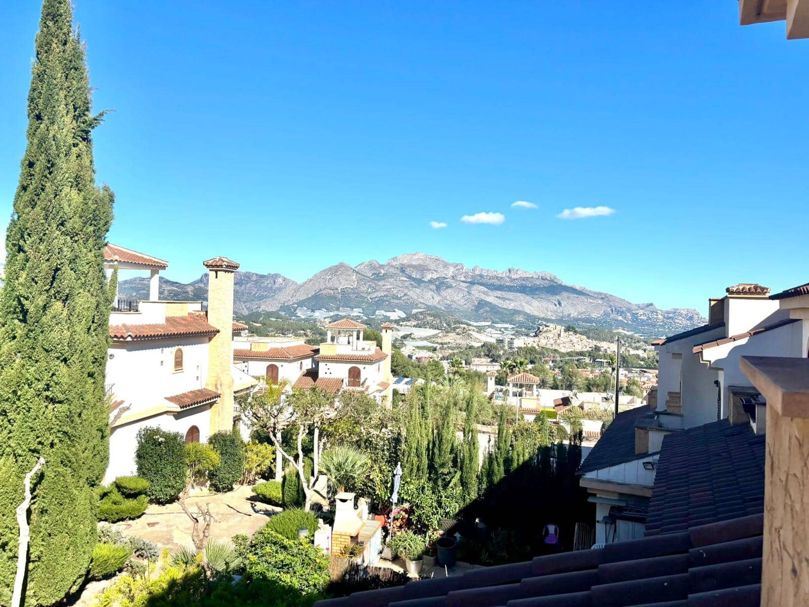 3 quarto Moradia Geminada para venda em Polop com piscina garagem - 319 000 € (Ref: 9671306)