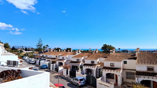2 bedroom Townhouse for sale in Alfaz del Pi / L'Alfàs del Pi with pool garage - € 330,000 (Ref: 9675136)
