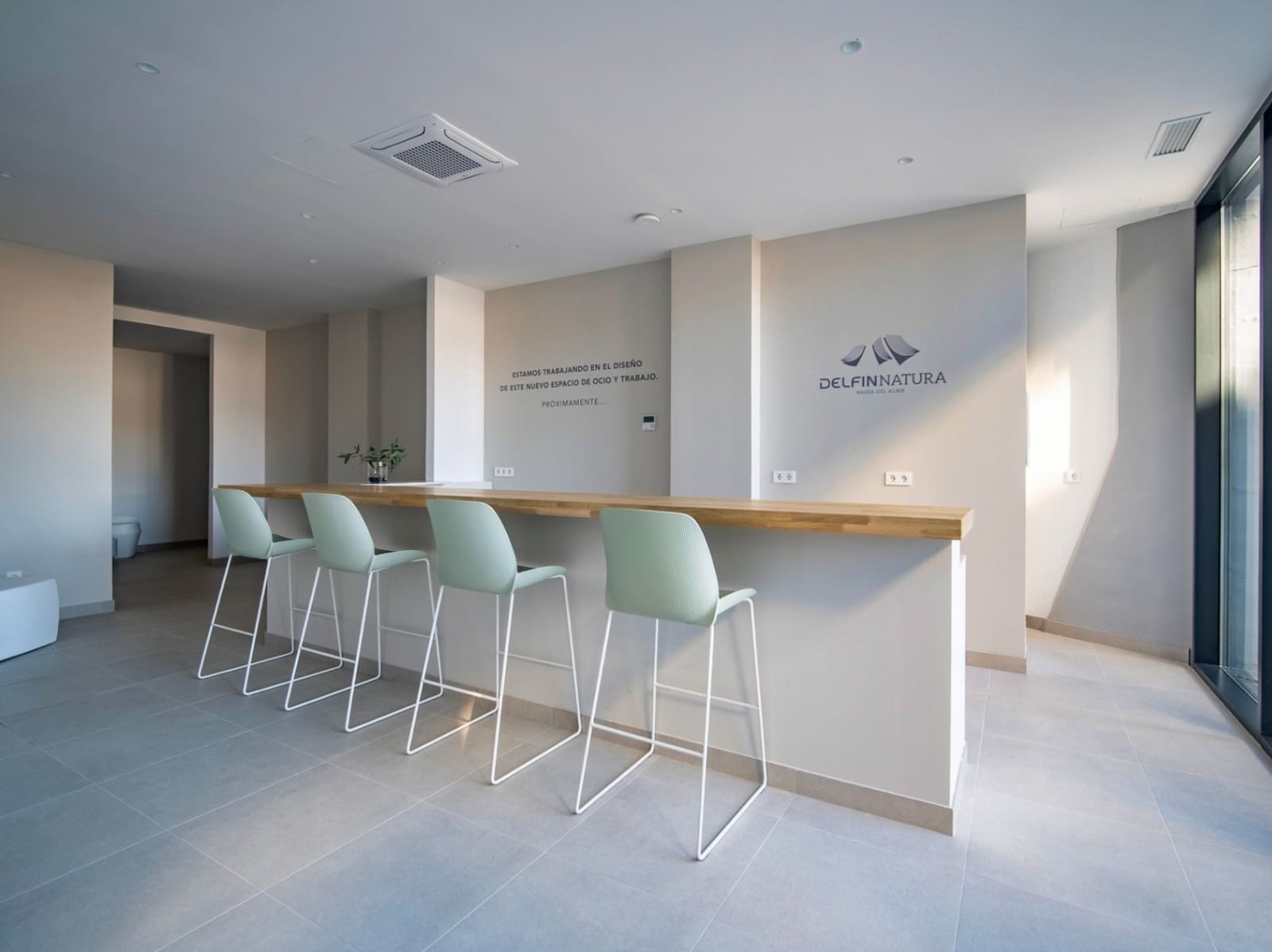 2 bedroom Apartment for sale in Albir - € 850,000 (Ref: 9675996)