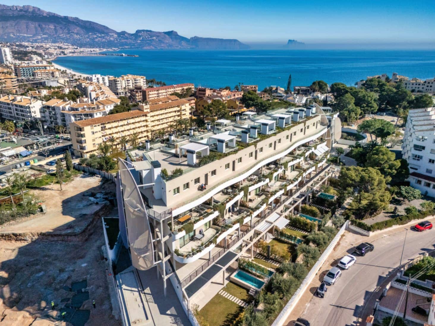 2 bedroom Apartment for sale in Albir - € 850,000 (Ref: 9675996)