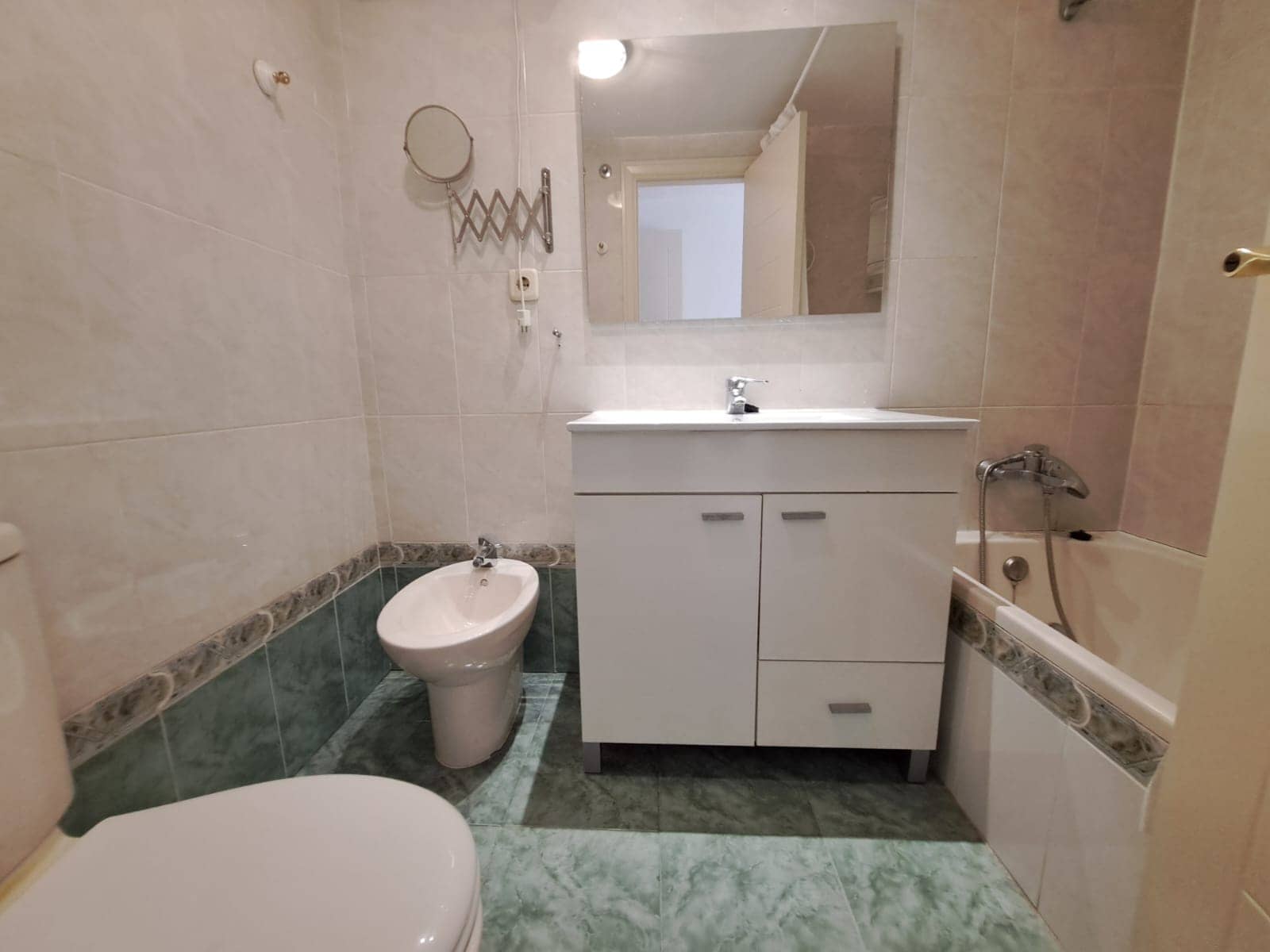 2 bedroom Apartment for sale in Albir with pool garage - € 425,000 (Ref: 9685258)