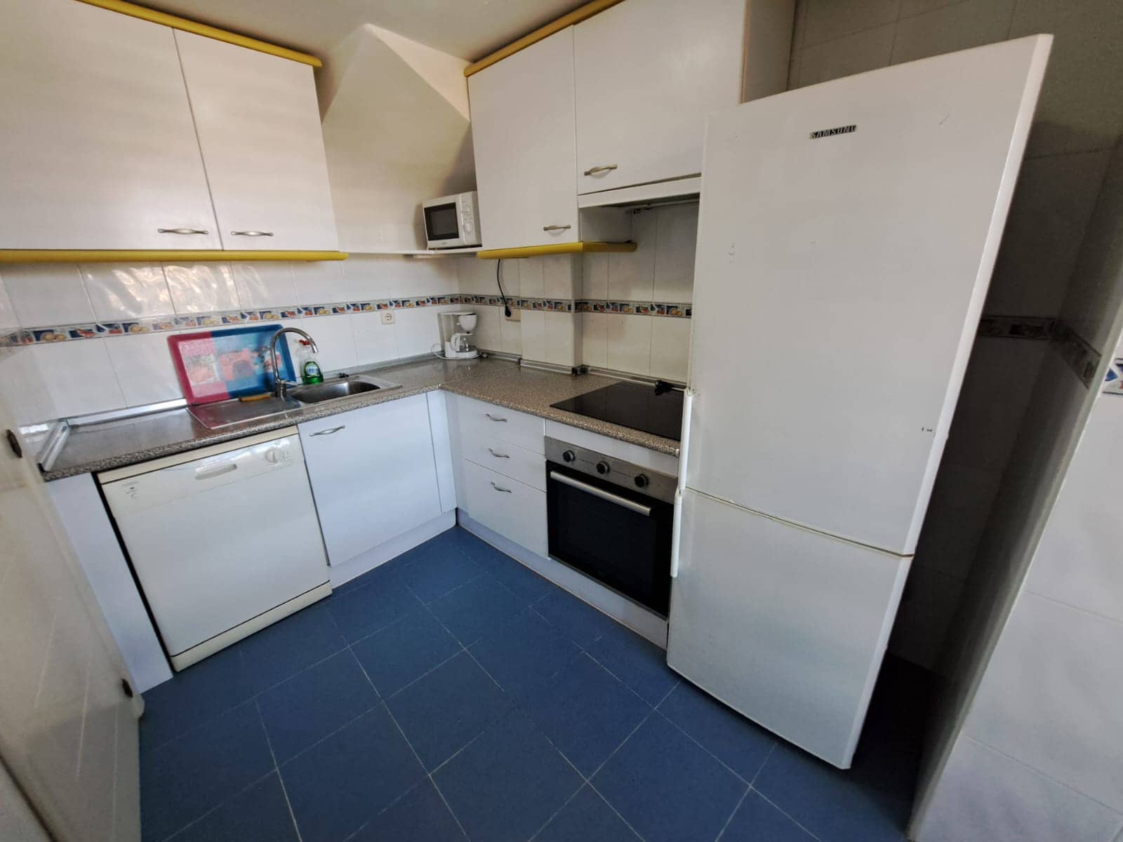 2 bedroom Apartment for sale in Albir with pool garage - € 425,000 (Ref: 9685258)