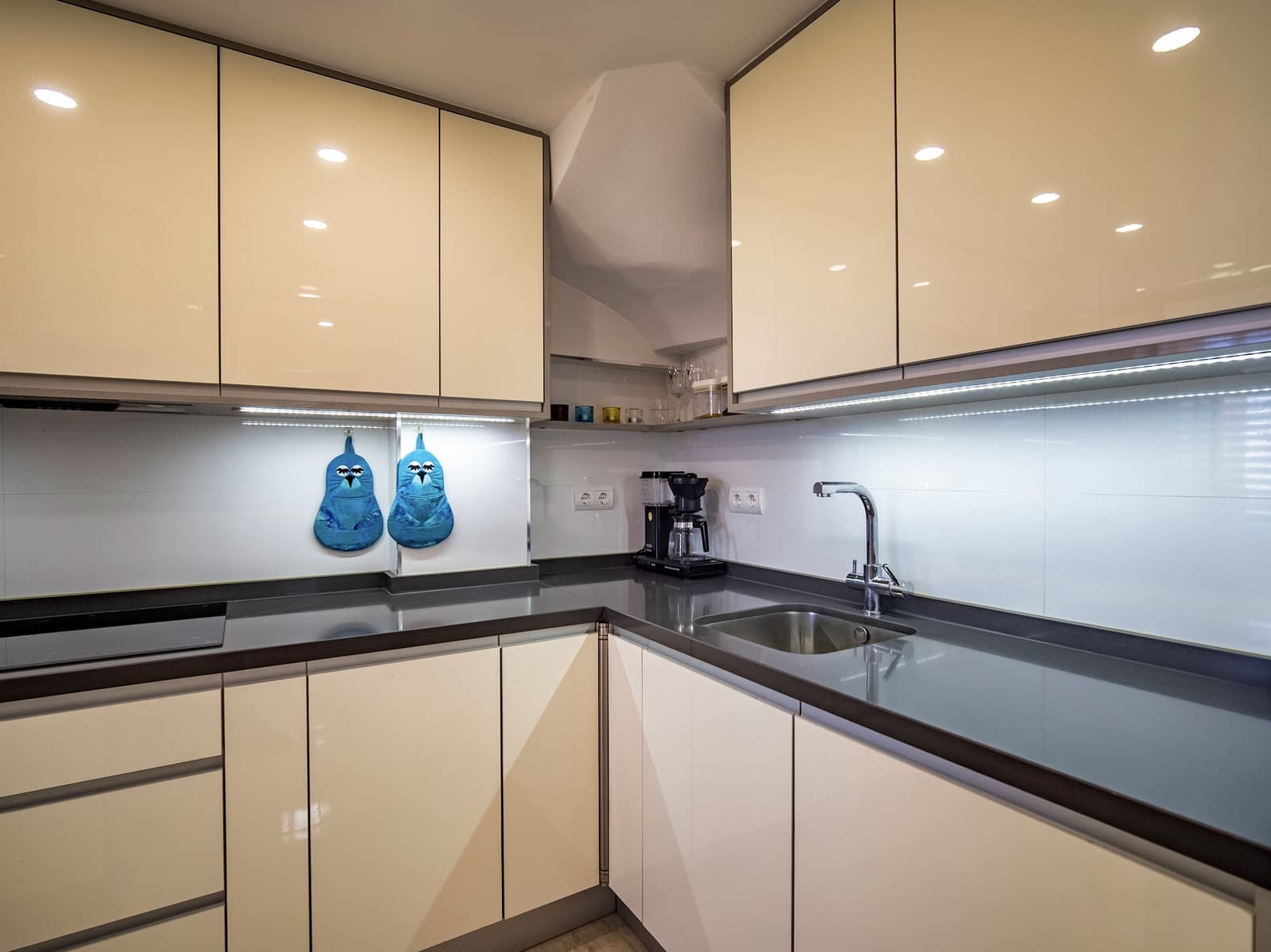 3 soveværelse Lejlighed til salg i Albir med swimmingpool garage - € 475.000 (Ref: 9685260)