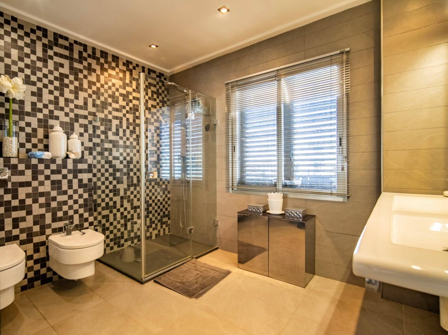 Apartamento de 2 habitaciones en Albir en venta con piscina garaje - 650.000 € (Ref: 9685264)