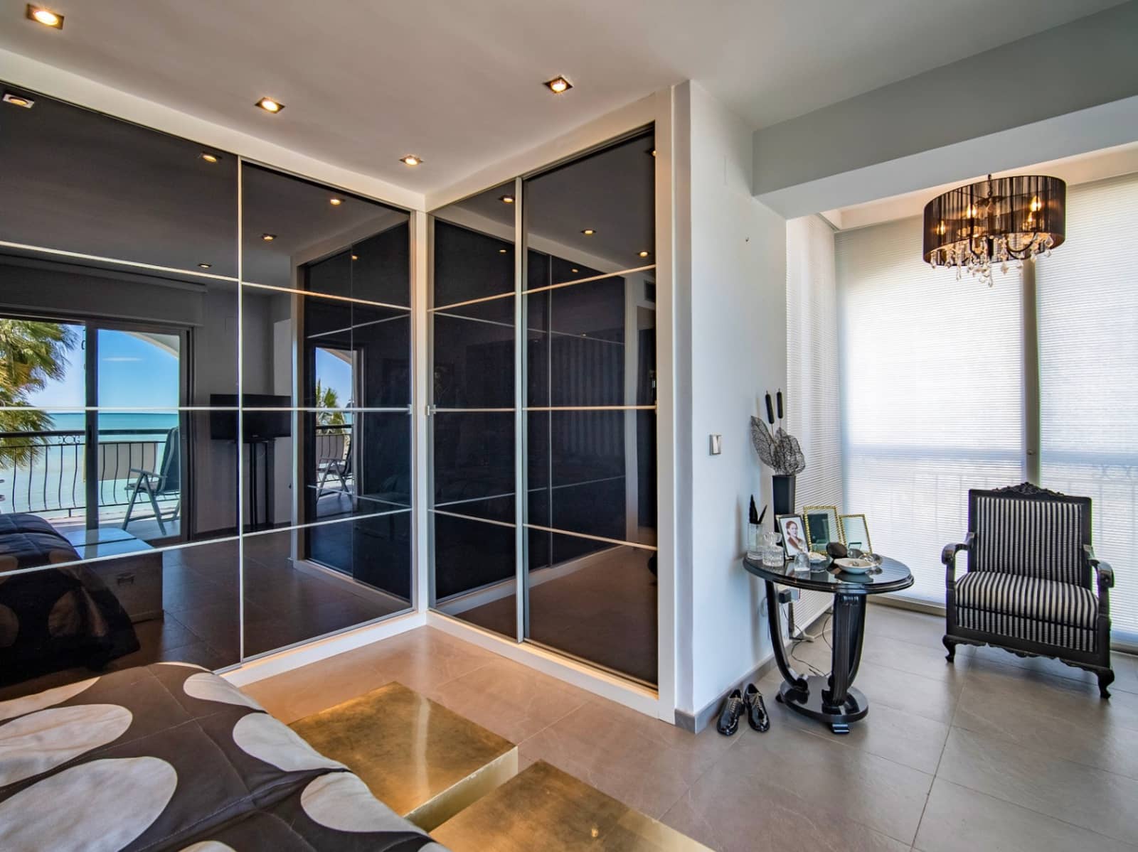 Apartamento de 2 habitaciones en Albir en venta con piscina garaje - 650.000 € (Ref: 9685264)