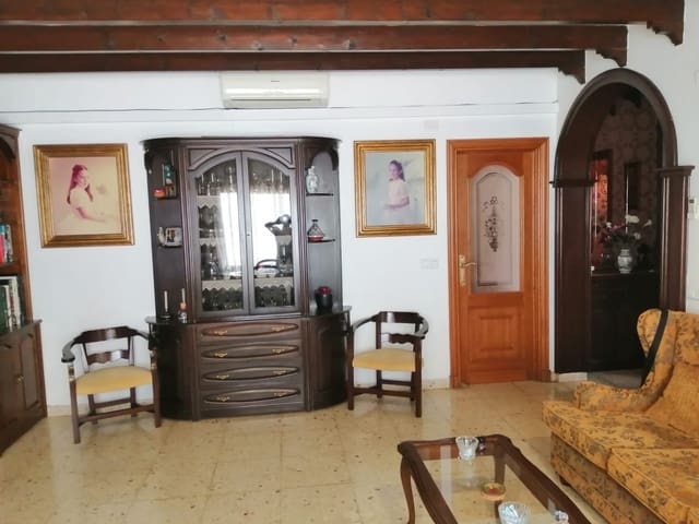 3 slaapkamer Villa te koop in Albir, Alfaz del Pi / L'Alfàs del Pi met zwembad garage - € 639.000 (Ref: 9685268)