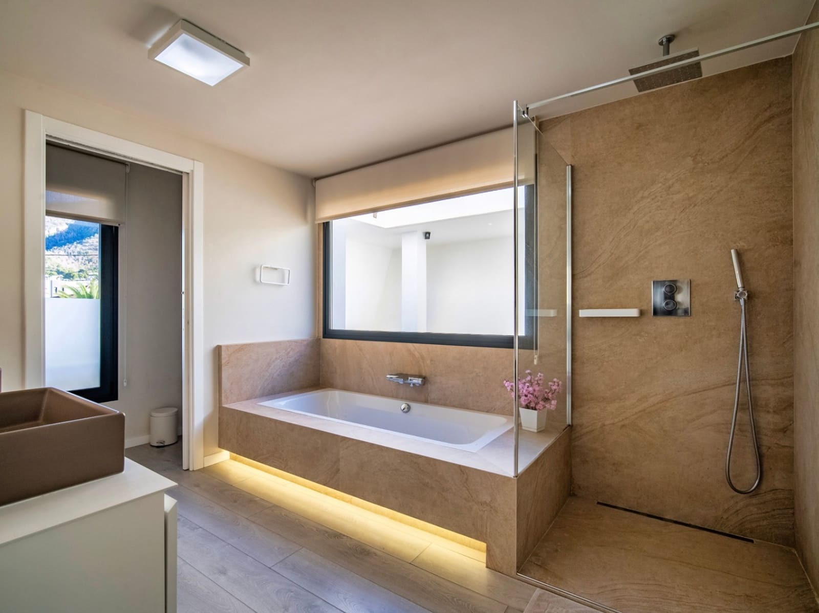 4 soveværelse Villa til salg i Albir med swimmingpool garage - € 1.450.000 (Ref: 9685270)