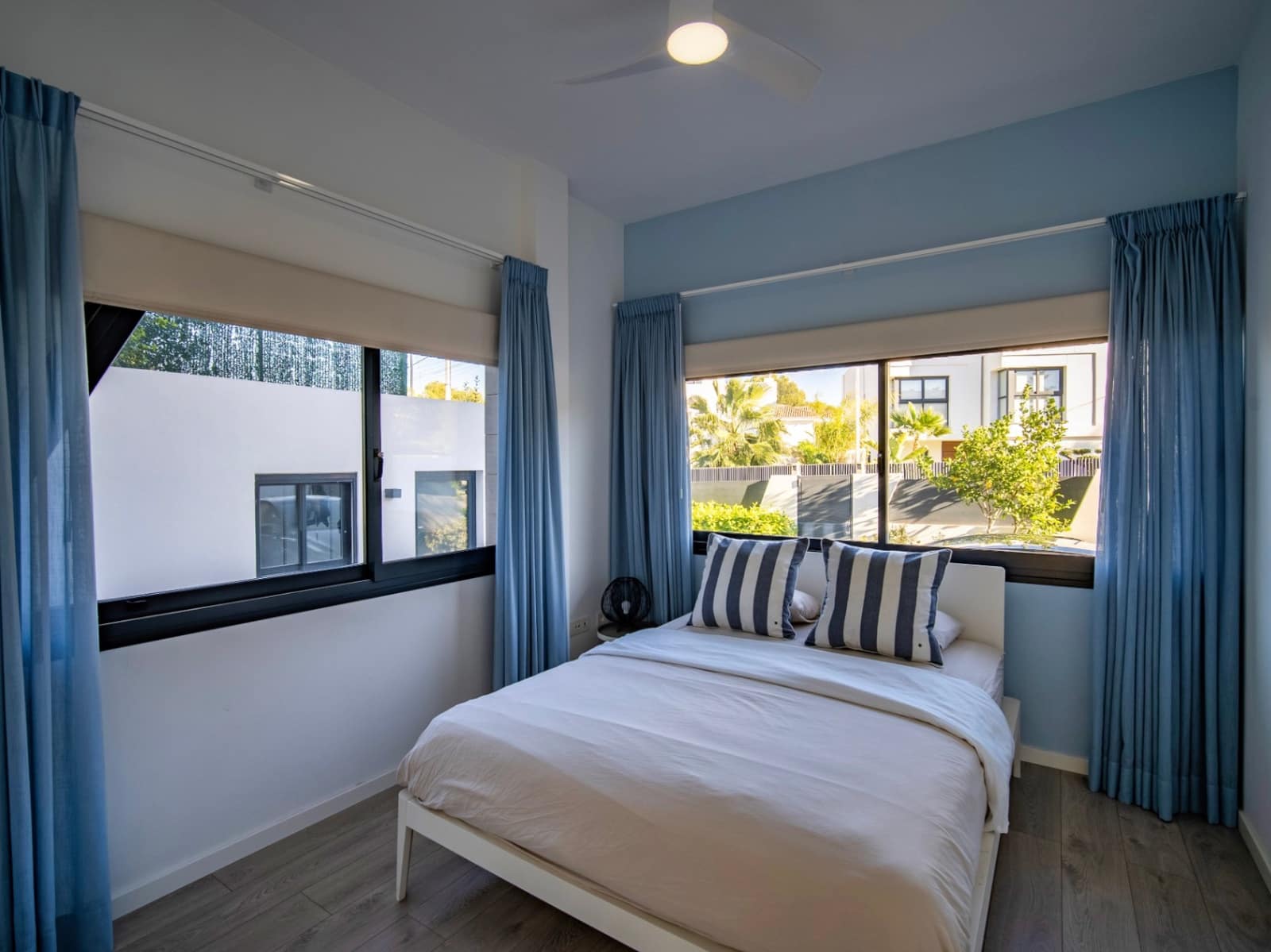 4 soveværelse Villa til salg i Albir med swimmingpool garage - € 1.450.000 (Ref: 9685270)