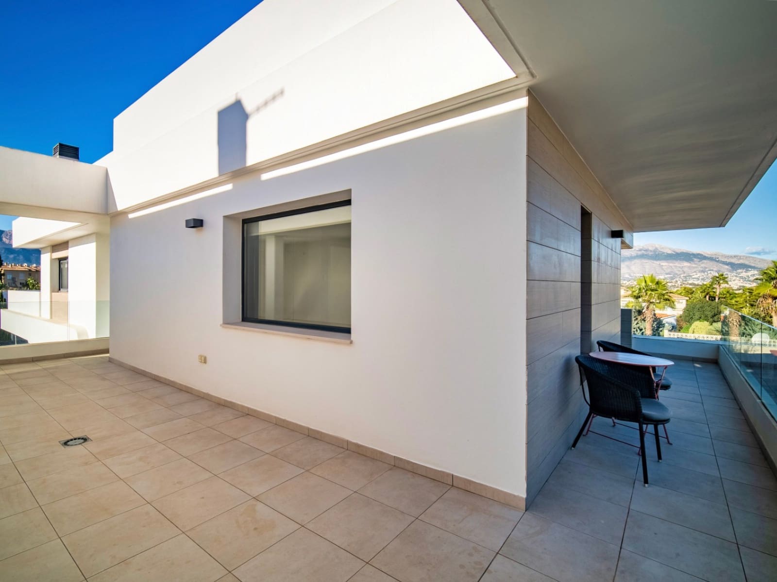 4 soveværelse Villa til salg i Albir med swimmingpool garage - € 1.450.000 (Ref: 9685270)