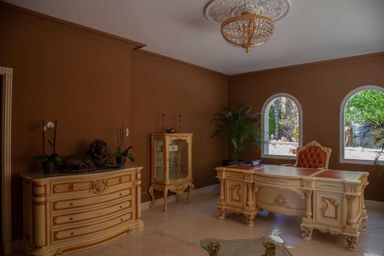 6 slaapkamer Villa te koop in Altea met zwembad garage - € 3.900.000 (Ref: 9812470)