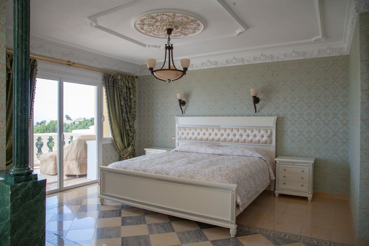 6 slaapkamer Villa te koop in Altea met zwembad garage - € 3.900.000 (Ref: 9812470)
