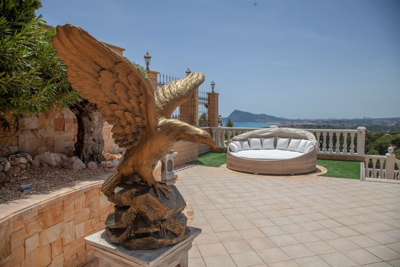 6 slaapkamer Villa te koop in Altea met zwembad garage - € 3.900.000 (Ref: 9812470)
