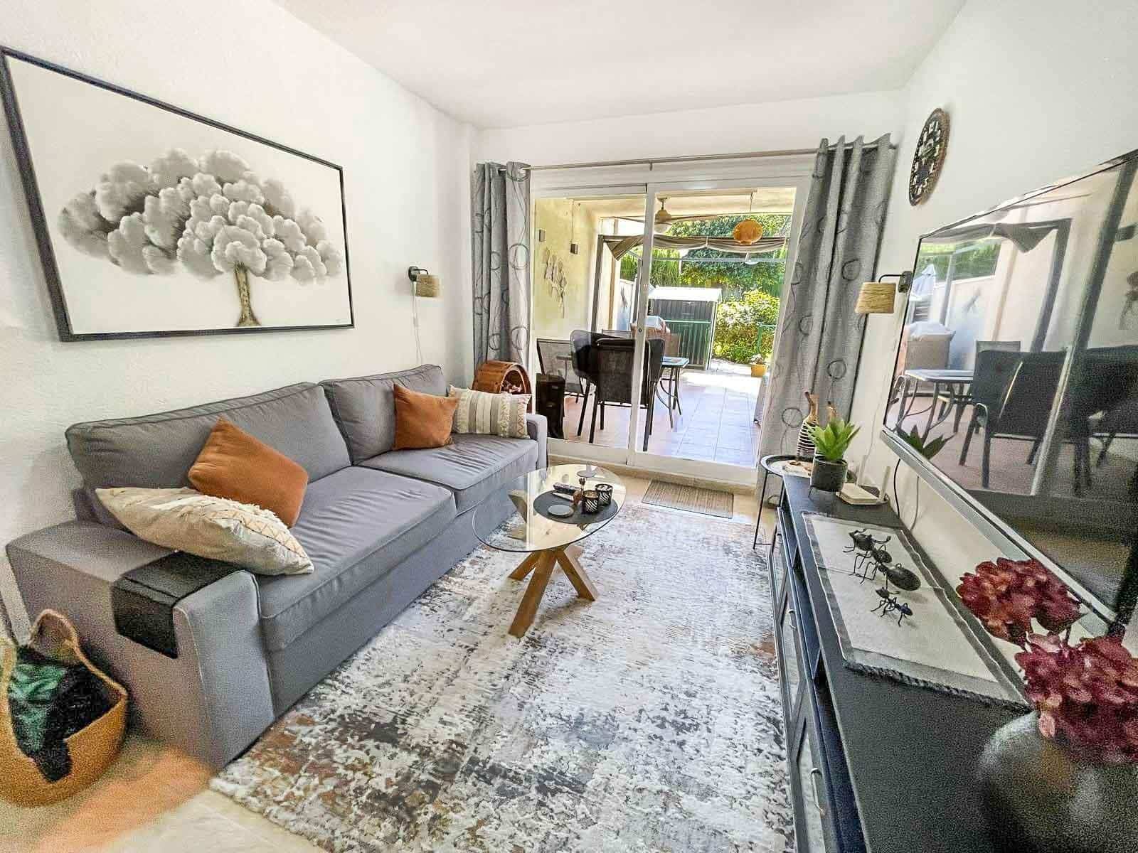 2 Zimmer Apartment zu verkaufen in Albir mit Pool Garage - 299.000 € (Ref: 9812614)