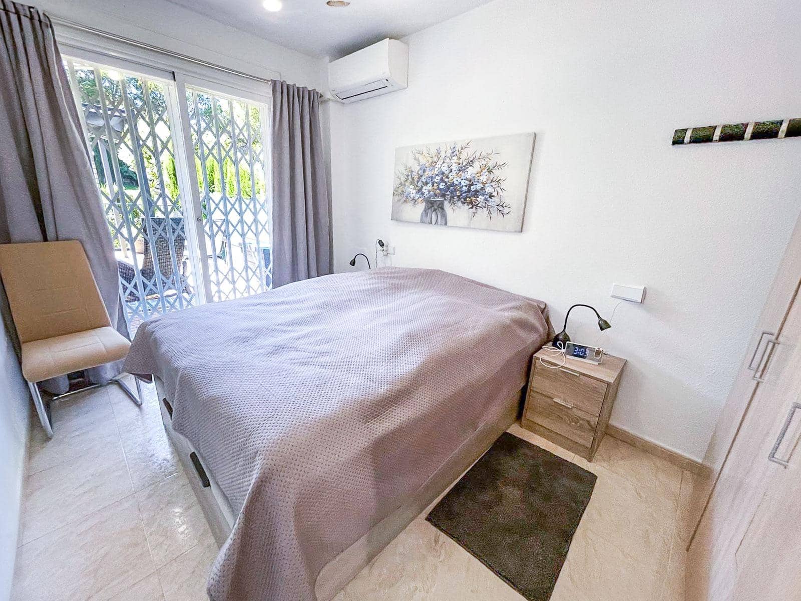 2 Zimmer Apartment zu verkaufen in Albir mit Pool Garage - 299.000 € (Ref: 9812614)