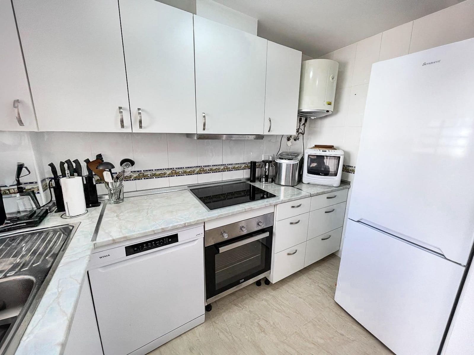 2 Zimmer Apartment zu verkaufen in Albir mit Pool Garage - 299.000 € (Ref: 9812614)