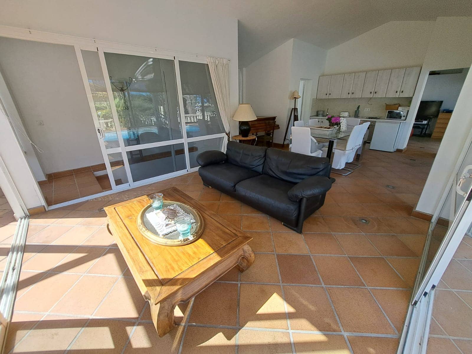 6 slaapkamer Villa te koop in La Nucia met zwembad garage - € 875.000 (Ref: 9813685)