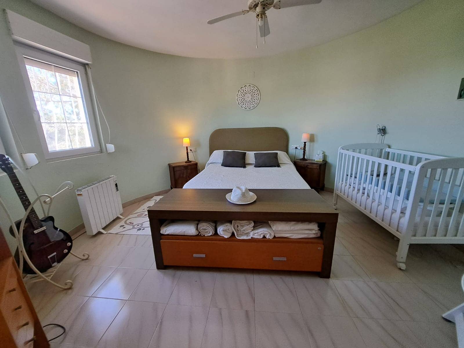 6 slaapkamer Villa te koop in La Nucia met zwembad garage - € 875.000 (Ref: 9813685)