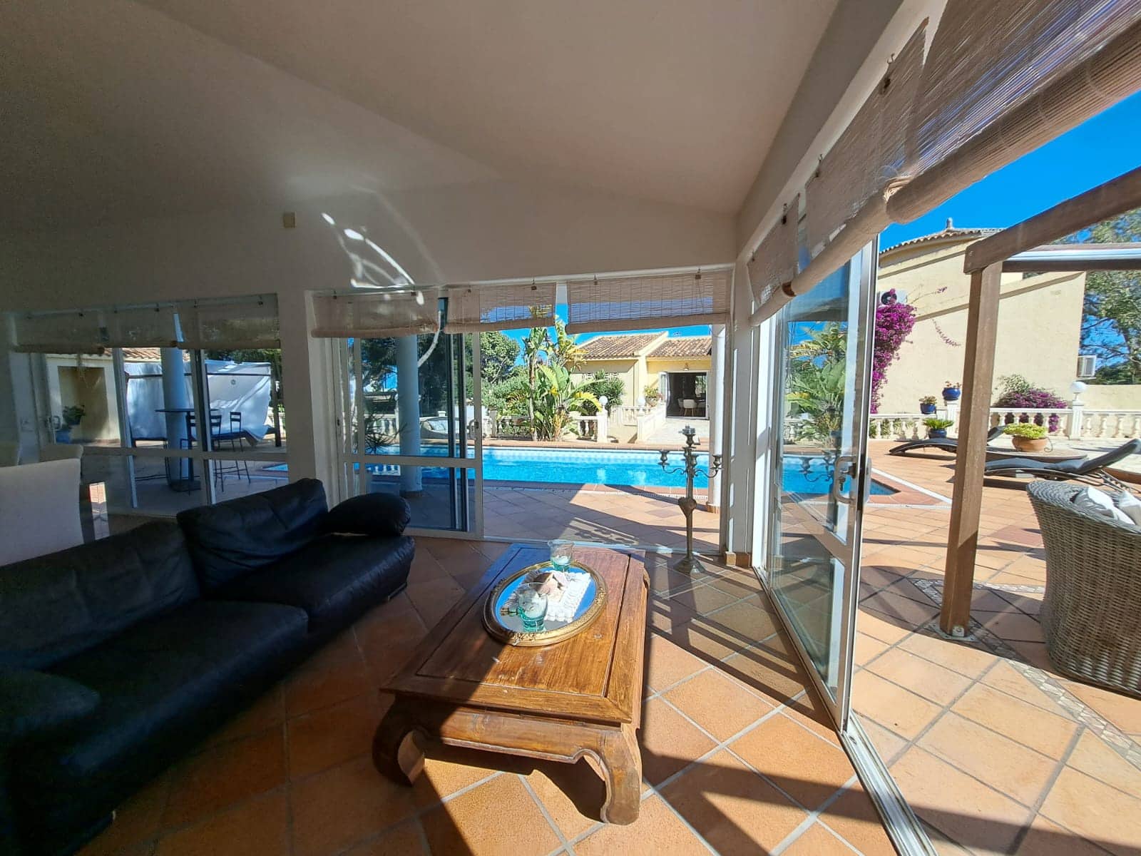 6 slaapkamer Villa te koop in La Nucia met zwembad garage - € 875.000 (Ref: 9813685)