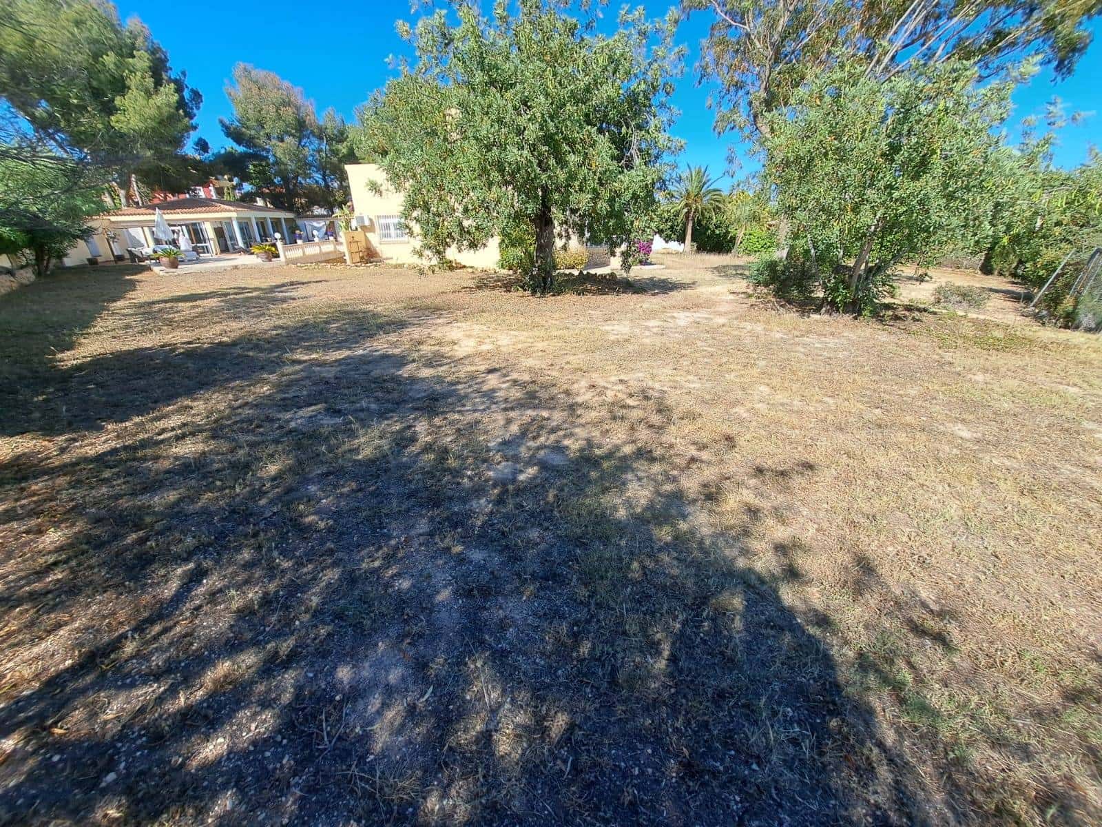 6 slaapkamer Villa te koop in La Nucia met zwembad garage - € 875.000 (Ref: 9813685)