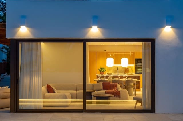 4 slaapkamer Villa te koop in Javea / Xàbia met zwembad garage - € 1.980.000 (Ref: 10061347)