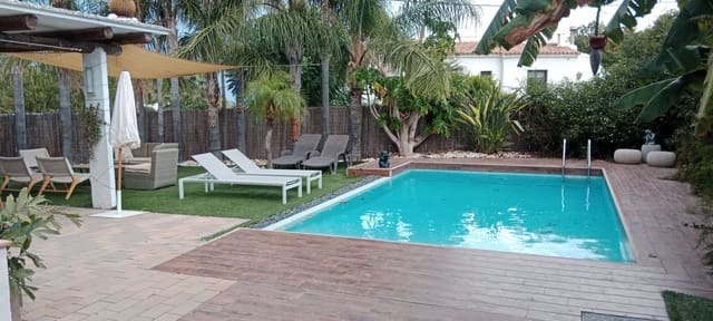 Chalet de 4 habitaciones en Javea / Xàbia en venta con garaje - 1.150.000 € (Ref: 10063865)