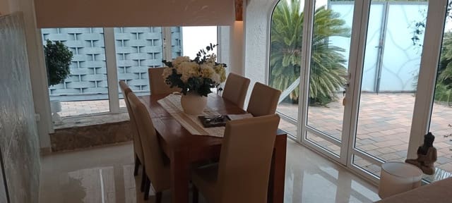 Chalet de 4 habitaciones en Javea / Xàbia en venta con garaje - 1.150.000 € (Ref: 10063865)
