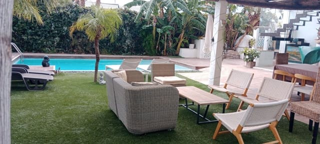 Chalet de 4 habitaciones en Javea / Xàbia en venta con garaje - 1.150.000 € (Ref: 10063865)