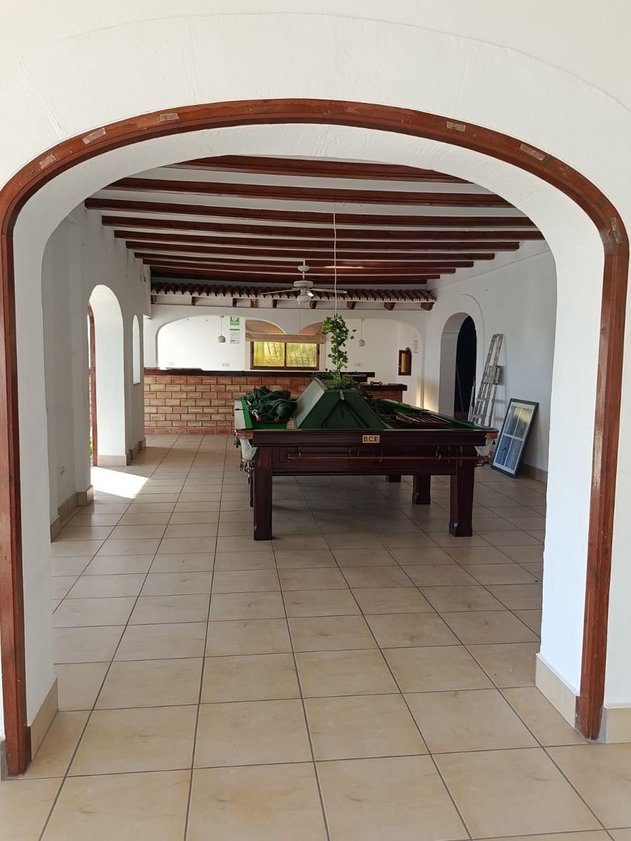 6 chambre Local Commercial à vendre à Javea / Xabia avec garage - 2 500 000 € (Ref: 10159106)
