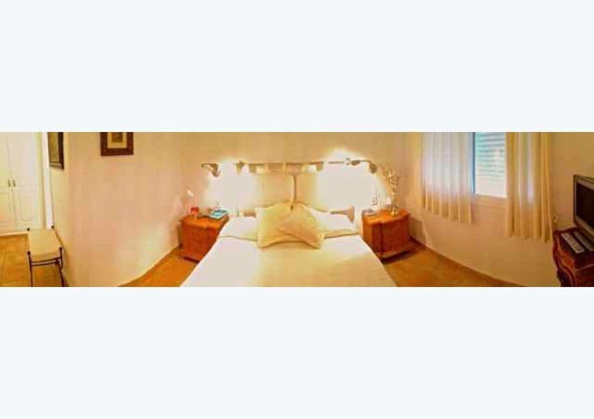 5 bedroom Villa for sale in Javea / Xabia with pool - € 1,880,000 (Ref: 5906573)