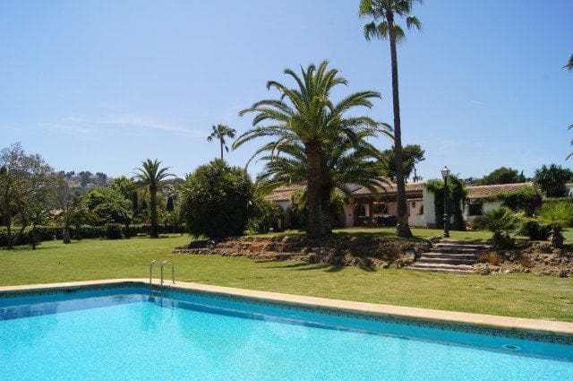   5 soveværelse   ferieVilla i Javea / Xabia   med   swimmingpool  garage  - € 6.500 (Ref: 5925039)