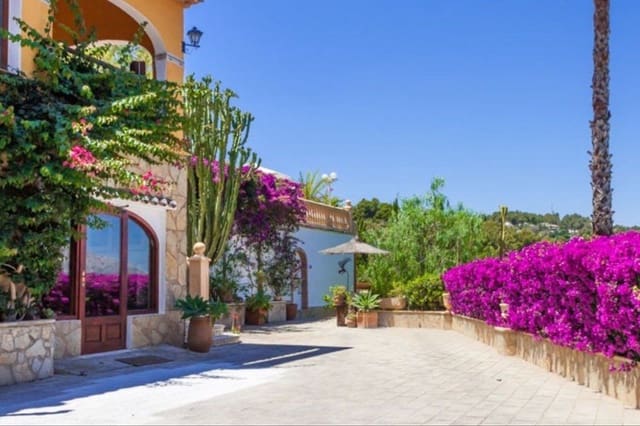 6 chambre Villa/Maison à vendre à Cap Martí - El Tossalet - Pinomar, Javea / Xàbia avec piscine garage - 1 600 000 € (Ref: 6892959)