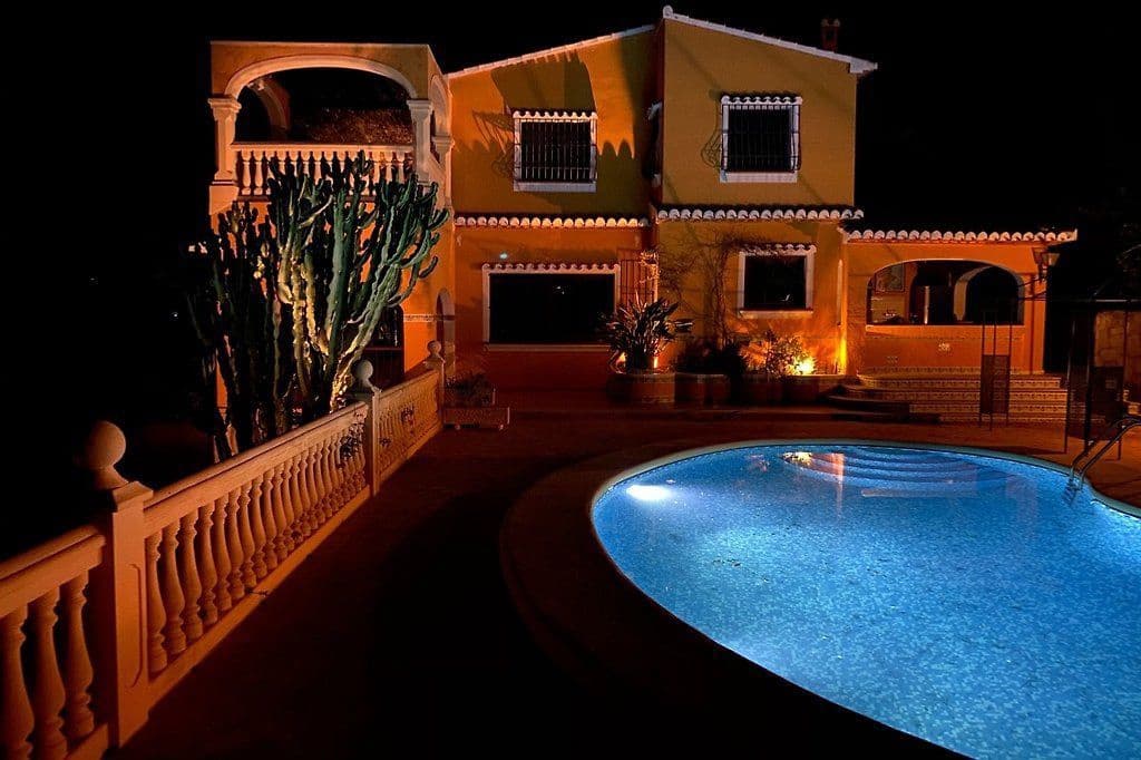 6 chambre Villa/Maison à vendre à Javea / Xabia avec piscine garage - 1 600 000 € (Ref: 6892959)