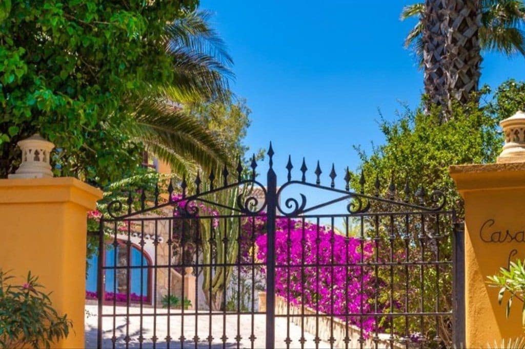 6 chambre Villa/Maison à vendre à Javea / Xabia avec piscine garage - 1 600 000 € (Ref: 6892959)