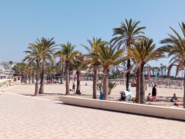 Commercial for sale in Arenal, Javea / Xàbia with garage - € 1,150,000 (Ref: 6996897)