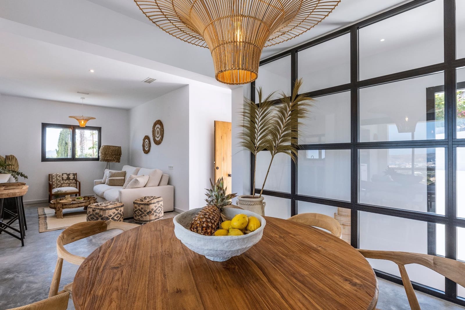 4 soverom Villa til salgs i Adsubia med svømmebasseng garasje - € 1 200 000 (Ref: 7310316)