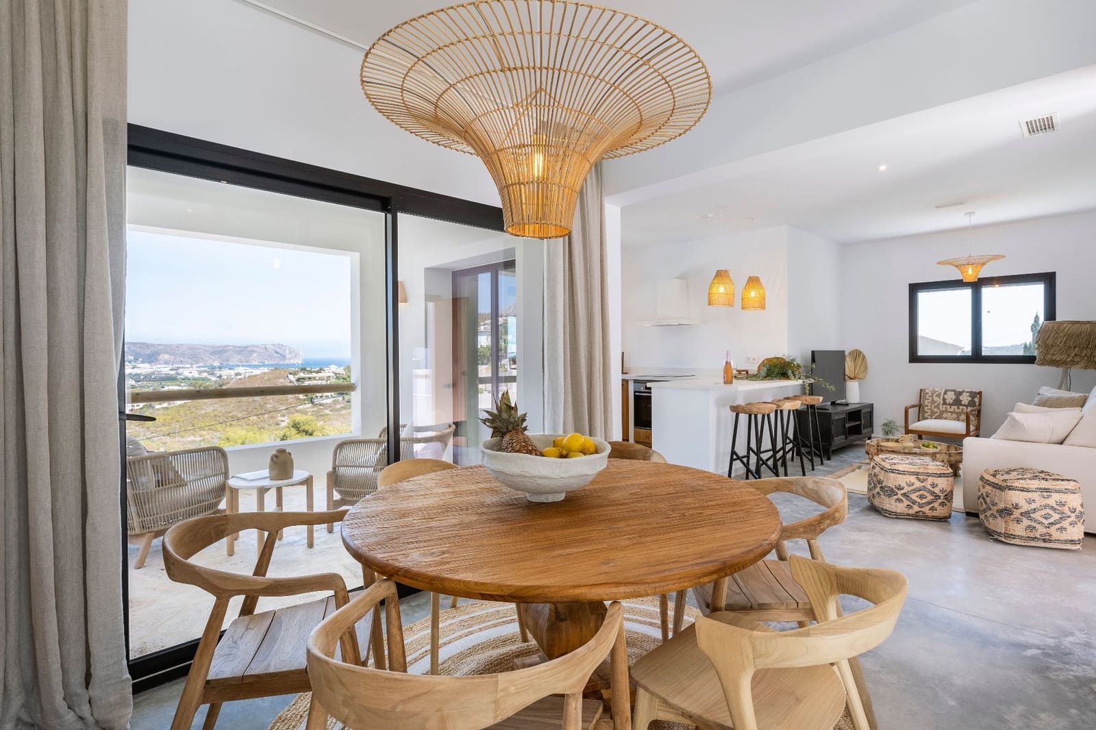 4 soverom Villa til salgs i Adsubia med svømmebasseng garasje - € 1 200 000 (Ref: 7310316)