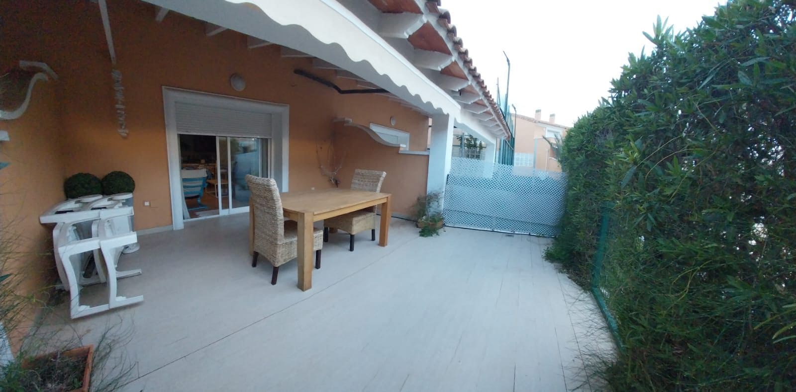 3 quarto Bungalow para arrendamento para férias em Arenal com piscina - 1 400 € (Ref: 7353970)