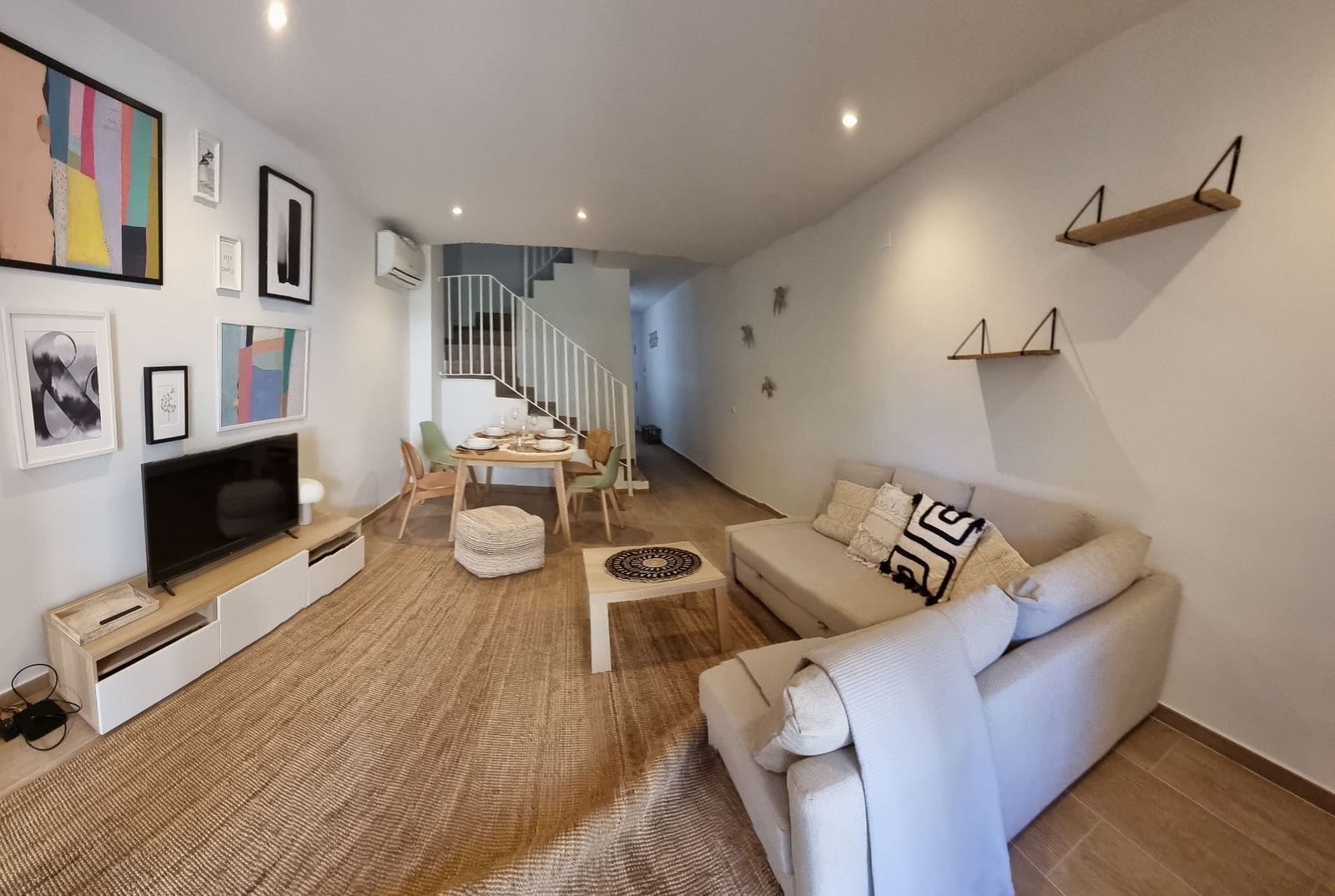 2 soverom Leilighet til salgs i Arenal - € 1 500 (Ref: 7452749)