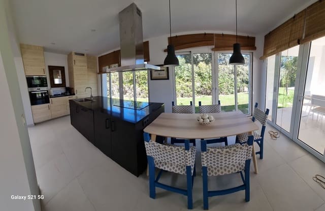 3 sypialnia Willa na kwatery wakacyjne w Arenal, Javea / Xàbia z basenem garażem - 2 200 € (Ref: 7573924)