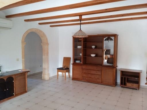 Chalet de 7 habitaciones en Javea / Xàbia en venta con piscina garaje - 850.000 € (Ref: 7879502)