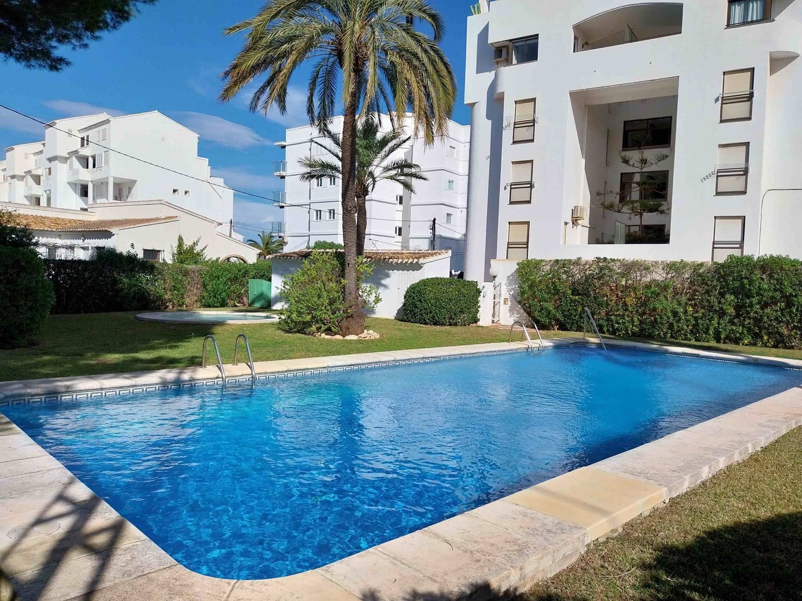 1 soverom Leilighet til leie i Javea / Xabia med svømmebasseng garasje - € 950 (Ref: 8233074)