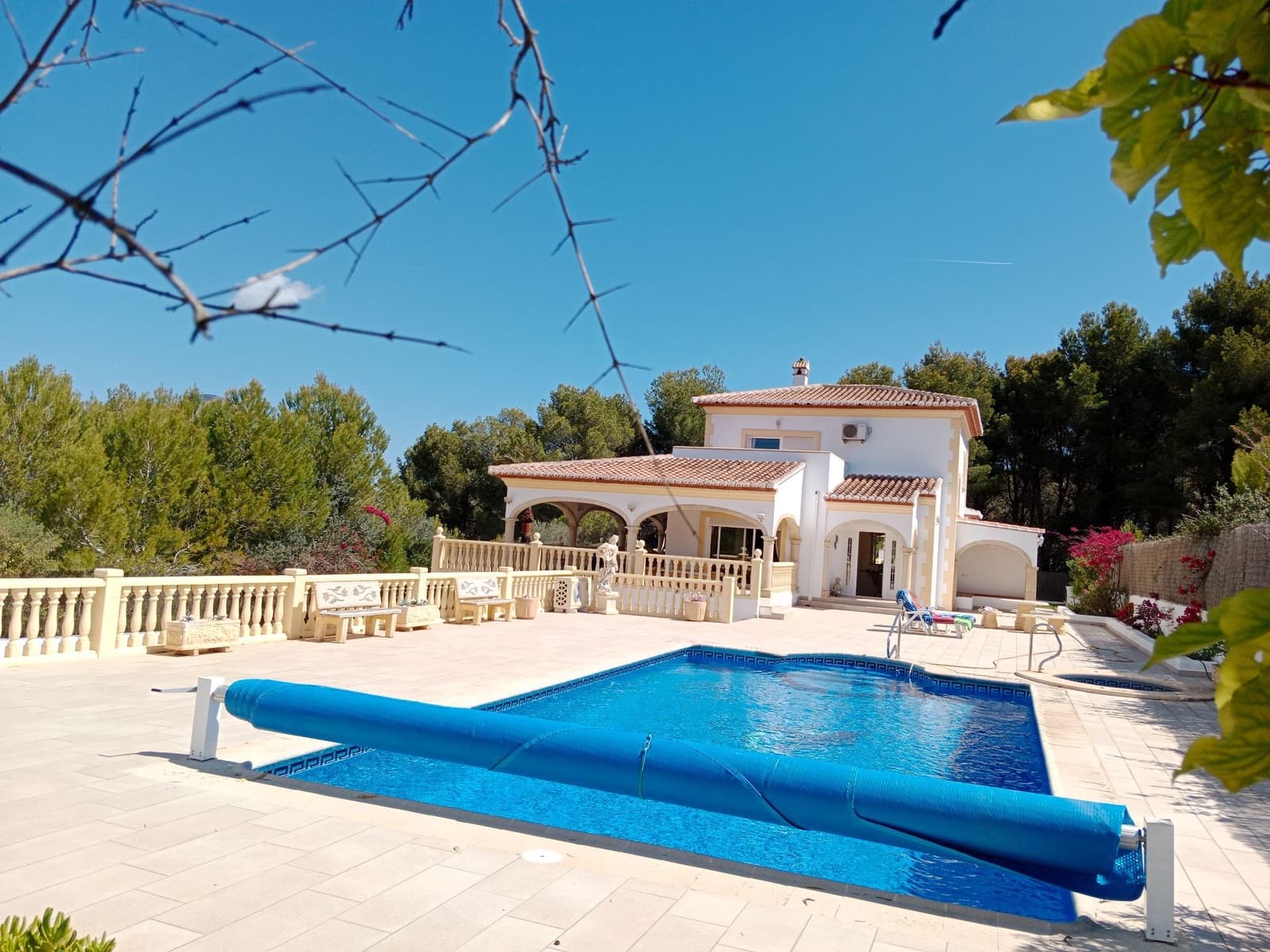 Chalet de 4 habitaciones en Javea / Xàbia en venta con piscina garaje - 995.000 € (Ref: 8315788)