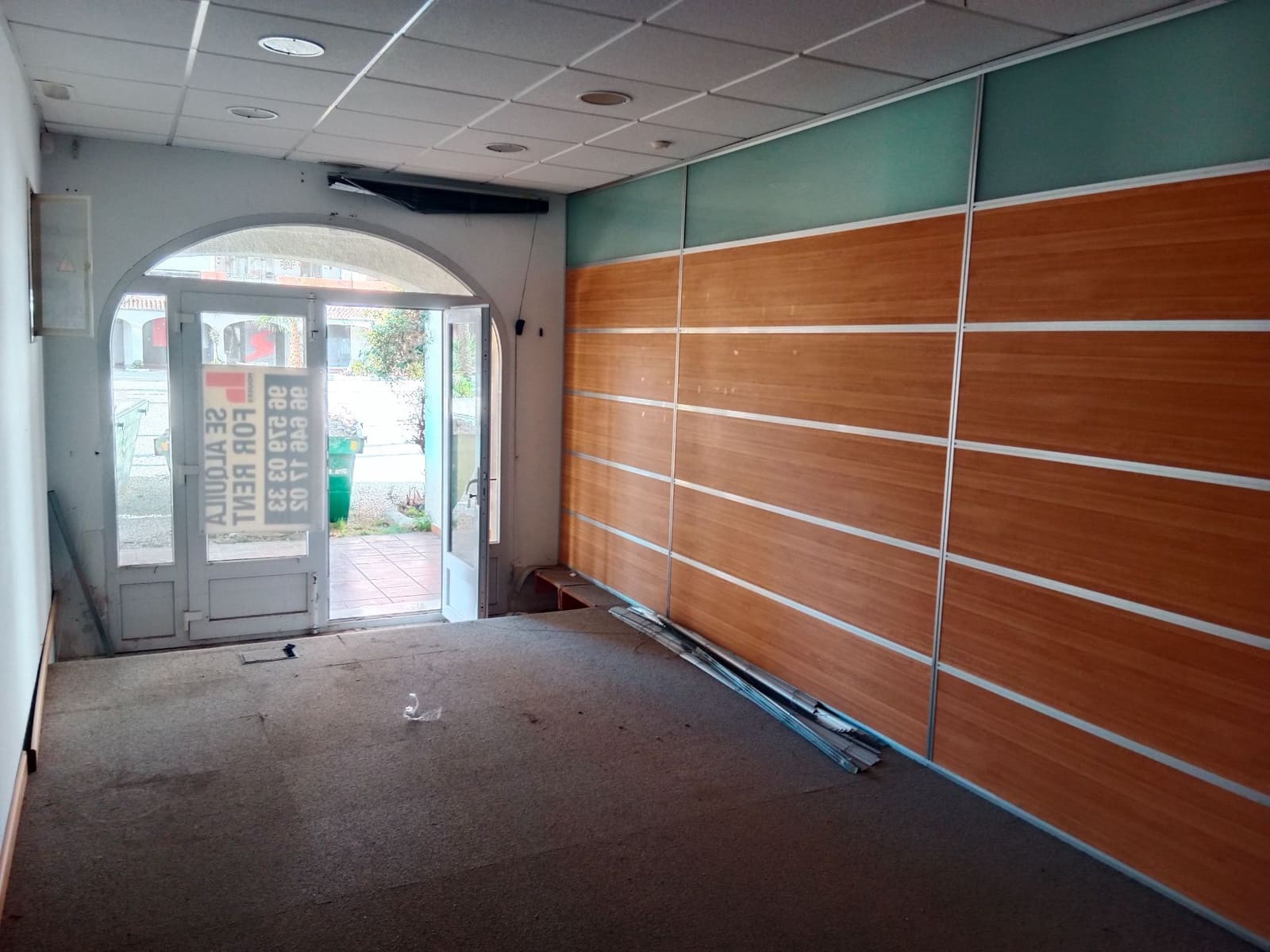 Erhverv til leje i Javea / Xabia - € 2.000 (Ref: 8337553)