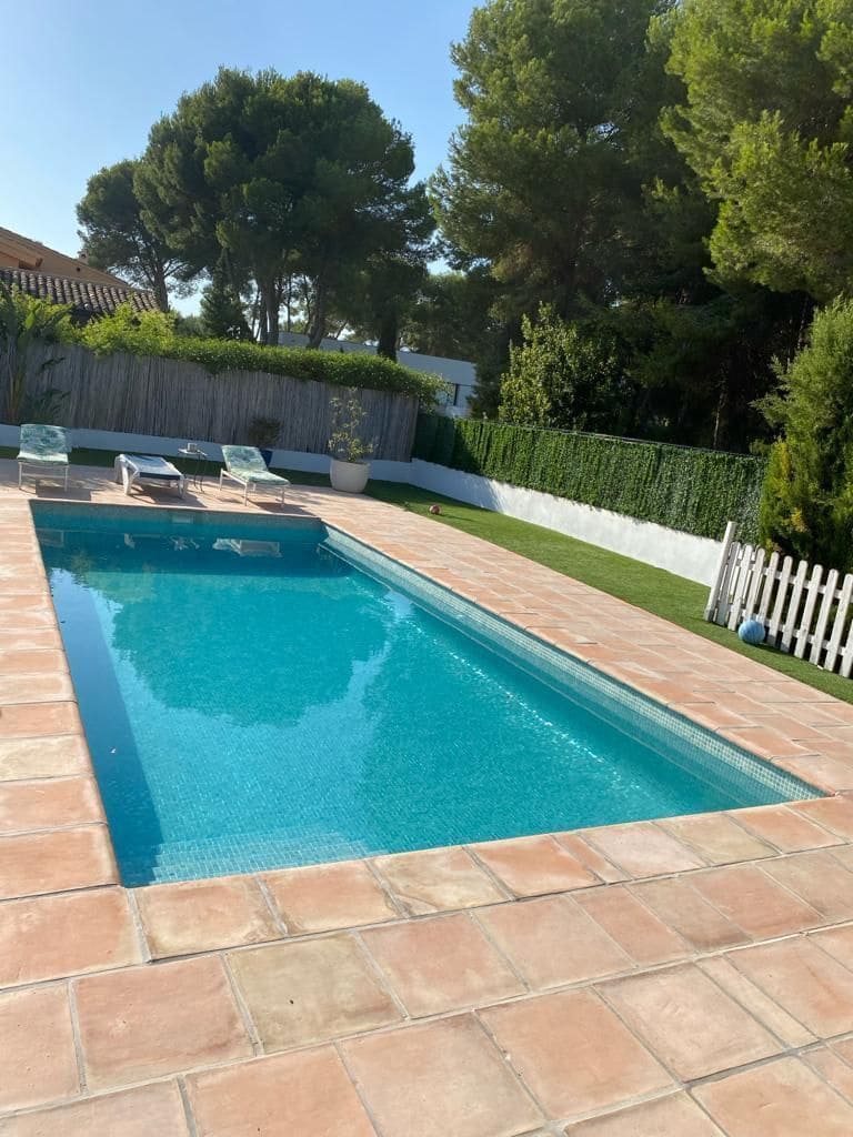 3 slaapkamer Villa te koop in Adsubia met zwembad garage - € 583.000 (Ref: 8546777)