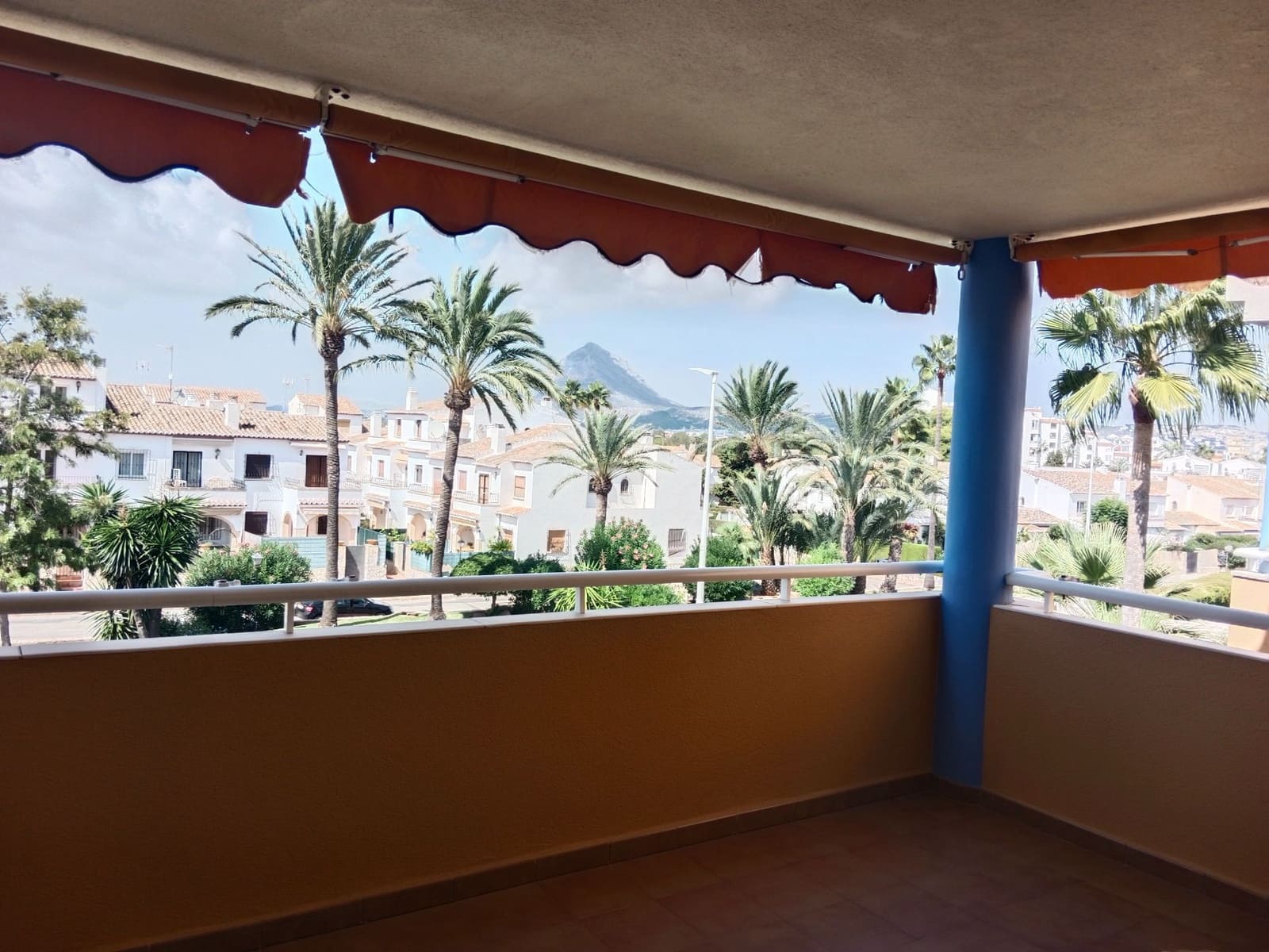 4 soveværelse Byhus til salg i Javea / Xabia med swimmingpool garage - € 475.000 (Ref: 8556529)