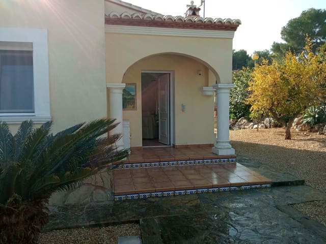 Chalet de 3 habitaciones en La Granadella  - Costa Nova, Javea / Xàbia en venta con piscina garaje - 795.000 € (Ref: 8675610)