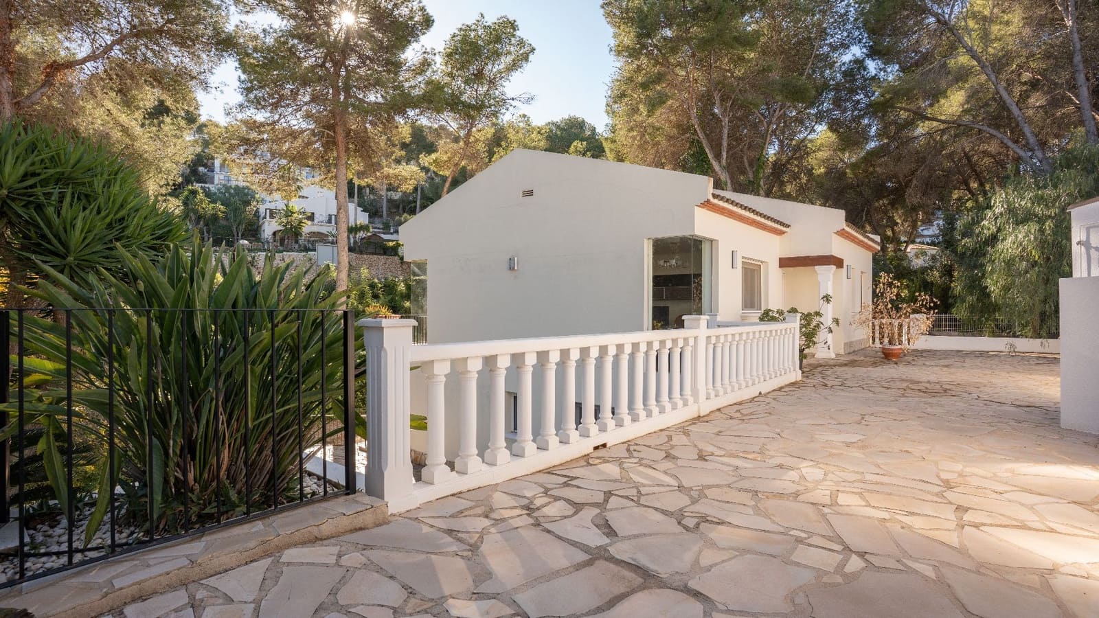 3 Zimmer Villa zu verkaufen in Javea / Xabia mit Pool Garage - 599.000 € (Ref: 8907206)
