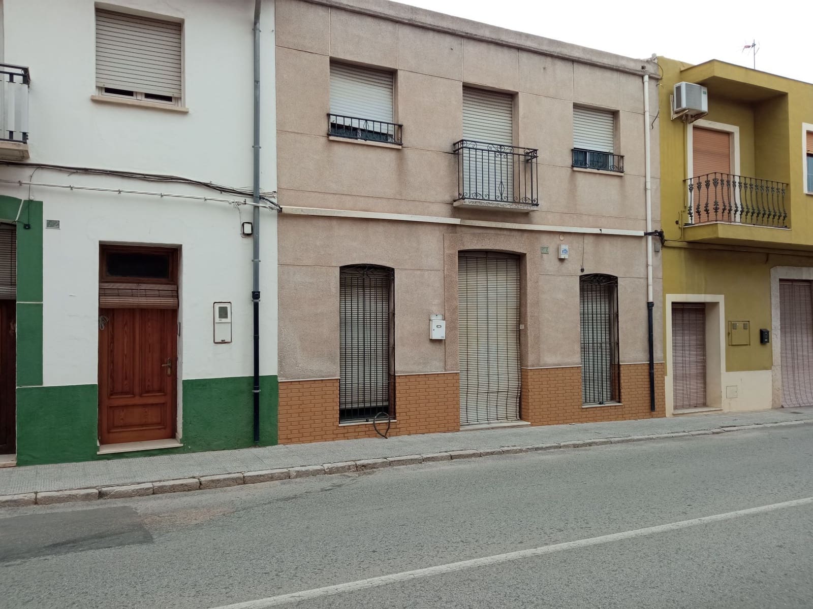 Chalet de 3 habitaciones en Pedreguer en venta con garaje - 199.000 € (Ref: 8912680)