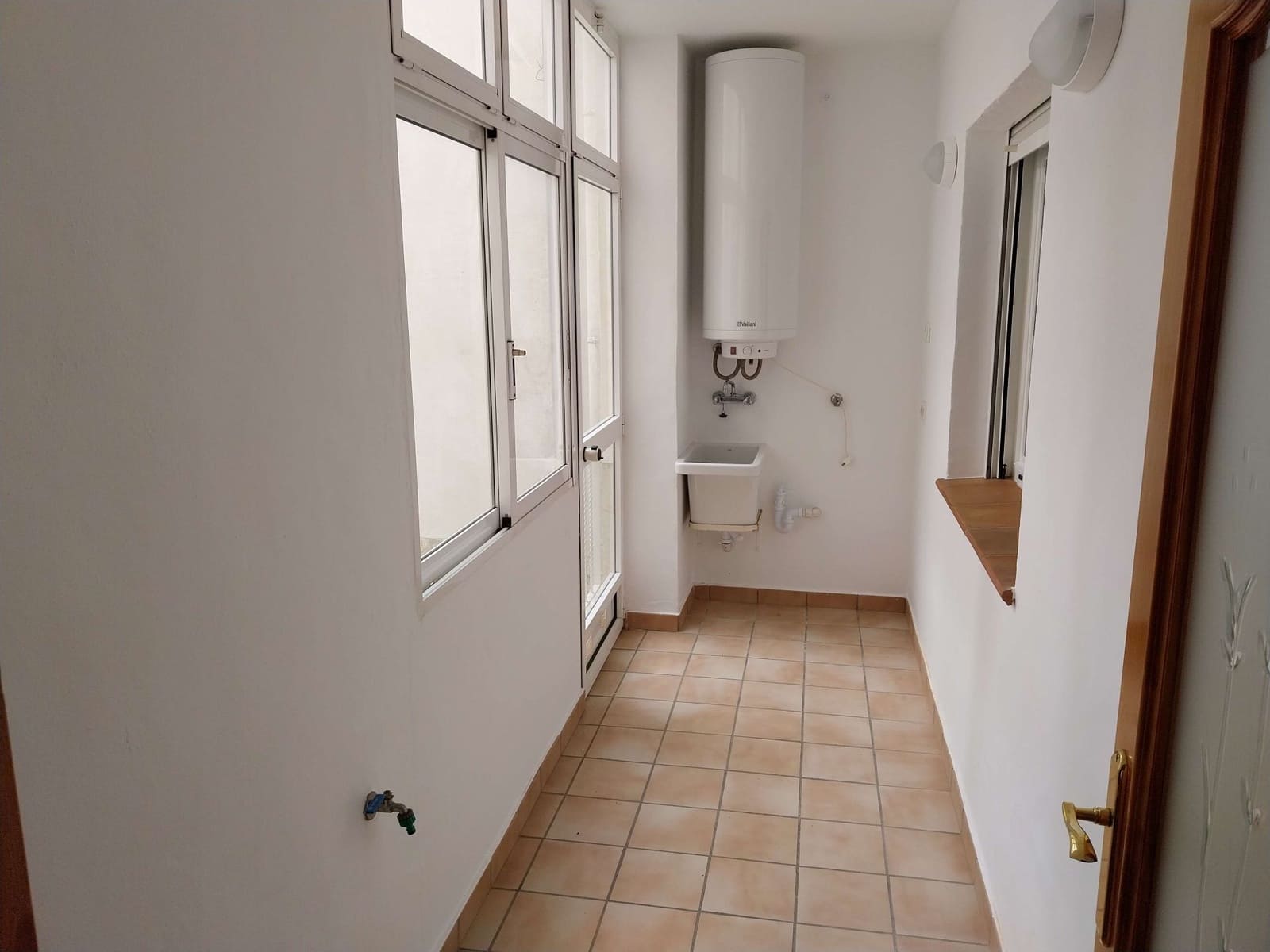 Appartement de 3 chambres à louer à La Xara - 1 250 € (Ref: 8992023)